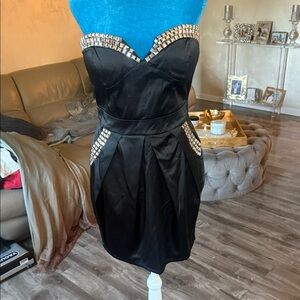 Elegant Black Strapless Dress with Embellishments